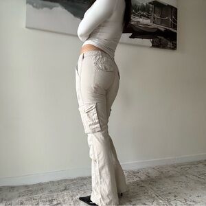 Y2K Tommy Hilfiger Beige Cargo Pants 2000s Utility Streetwear Preppy